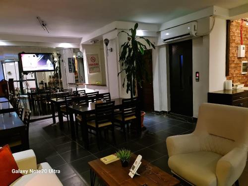 Paperon Hotel in Erdemli Paperon Hotel in Erdemli