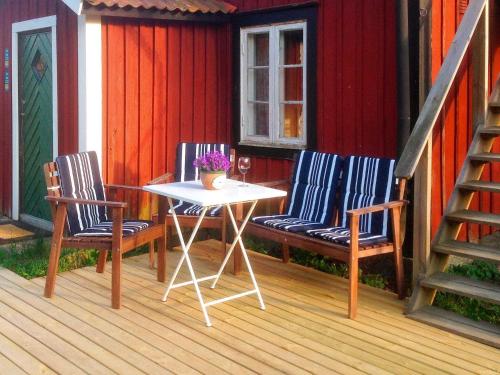 A szálláshely kívülről, 6 person holiday home in STJÄRNHOV-By Traum (6 person holiday home in STJARNHOV-By Traum) in Stjarnhov A szálláshely kívülről, 6 person holiday home in STJÄRNHOV-By Traum (6 person holiday home in STJARNHOV-By Traum) in Stjarnhov