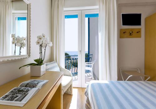 This photo about Hotel Plaza Esplanade shared on HyHotel.com