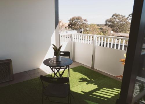 Bell St Retreat - 2BR 2Bath Stay in Ivanhoe Bell St Retreat - 2BR 2Bath Stay in Ivanhoe