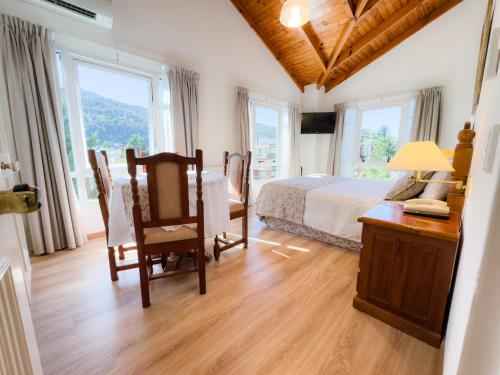 Patagonia Plaza Hotel in Сан Мартін Де Лос Андес Patagonia Plaza Hotel in Сан Мартін Де Лос Андес