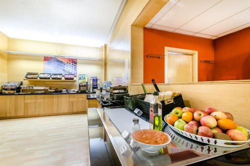 餐飲選擇, 薩拉戈薩城伊特酒店 (Hotel YIT Ciudad De Zaragoza) in 薩拉戈薩近中心 餐飲選擇, 薩拉戈薩城伊特酒店 (Hotel YIT Ciudad De Zaragoza) in 薩拉戈薩近中心