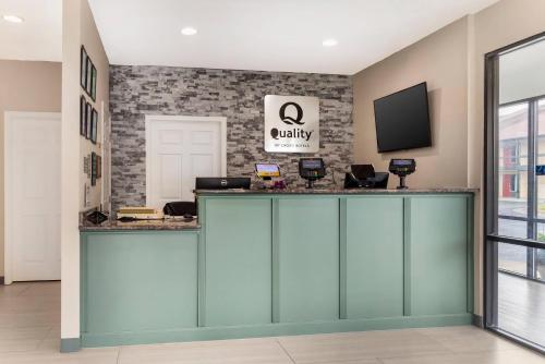 Előcsarnok, Quality Inn Madison - Huntsville near Huntsville nemzetközi repülőtér Előcsarnok, Quality Inn Madison - Huntsville near Huntsville nemzetközi repülőtér