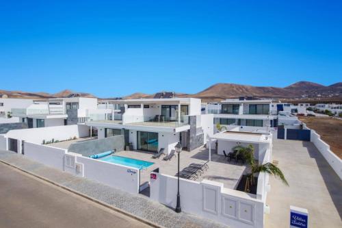 Faciliteiten, Villa Delmeza by Villa Plus in Costa Calero Faciliteiten, Villa Delmeza by Villa Plus in Costa Calero