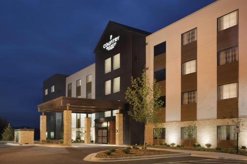 Country Inn & Suites by Radisson Asheville River Arts District