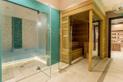 sauna, Splendid Conference & Spa Hotel – Adults Only in Mamaia sauna, Splendid Conference & Spa Hotel – Adults Only in Mamaia