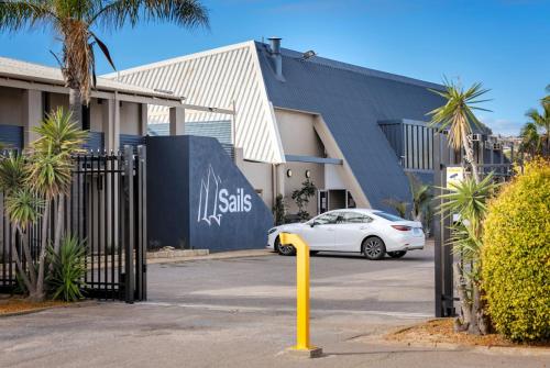 Sails Motel Geraldton in Geraldton Sails Motel Geraldton in Geraldton
