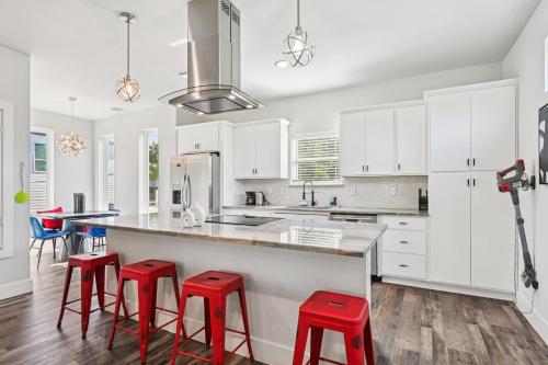 The Ultimate View House in Cedar Crest The Ultimate View House in Cedar Crest