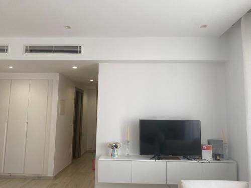 White cosy apartment in Sidi Daoud White cosy apartment in Sidi Daoud