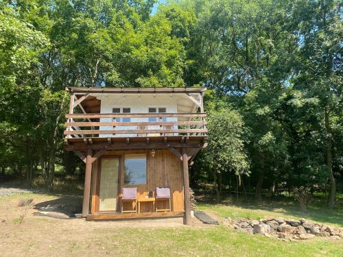 Domeček pod Holým vrchem (Domecek pod Holym vrchem) in Chudoslavice Domeček pod Holým vrchem (Domecek pod Holym vrchem) in Chudoslavice