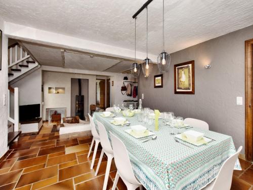 Létesítmények, Holiday Home in Virton with swimming pool in Arlon Létesítmények, Holiday Home in Virton with swimming pool in Arlon