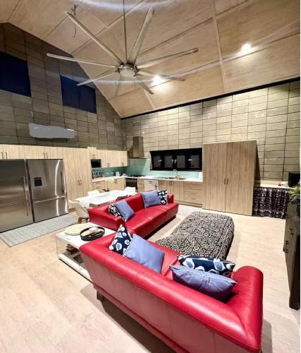 Self Contained Luxury With Pool in Viseisei Self Contained Luxury With Pool in Viseisei