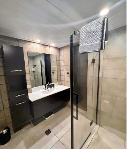 Self Contained Luxury With Pool in Viseisei Self Contained Luxury With Pool in Viseisei