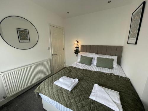 Woolton Escape Light-filled Free Parking in Halewood Woolton Escape Light-filled Free Parking in Halewood