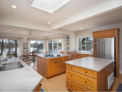 The Helm in Easton (MD) The Helm in Easton (MD)