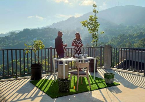 شرفة/ تراس, Kandy City Panorama in بيرادينيا شرفة/ تراس, Kandy City Panorama in بيرادينيا