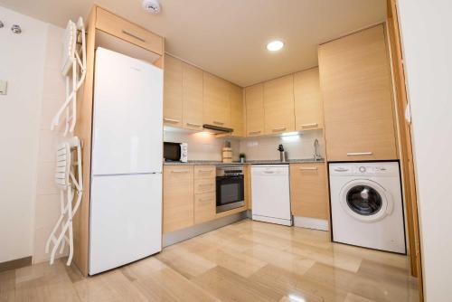 Cocina, Apartaments Peronel.la in Lleida Cocina, Apartaments Peronel.la in Lleida