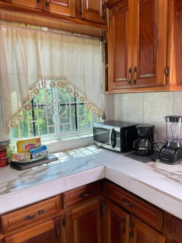 Sunset grove hideaway in Portland Sunset grove hideaway in Portland