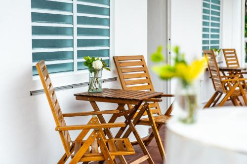 Coconut Palms Inn in Rincon Coconut Palms Inn in Rincon