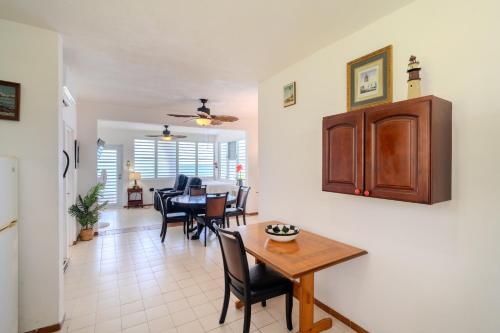 Coconut Palms Inn in Rincon Coconut Palms Inn in Rincon