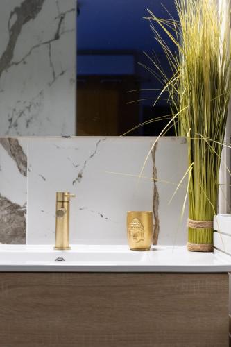 50 Nuances Zen - Love Room a Rouen in Route de Lyons la Foret 50 Nuances Zen - Love Room a Rouen in Route de Lyons la Foret