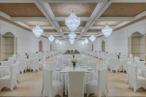 Tárgyalóterem/bálterem, Le Méridien Medina in Al Jamiah Tárgyalóterem/bálterem, Le Méridien Medina in Al Jamiah