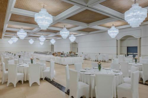 Tárgyalóterem/bálterem, Le Méridien Medina in Al Jamiah Tárgyalóterem/bálterem, Le Méridien Medina in Al Jamiah