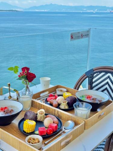 Eten en drinken, Miyue, Shenzhen Santorini Seaview Resort in Dapeng Eten en drinken, Miyue, Shenzhen Santorini Seaview Resort in Dapeng