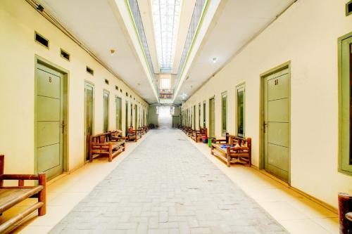 Facilities, OYO 94716 Hartini Residence Syariah in Sukmajaya Facilities, OYO 94716 Hartini Residence Syariah in Sukmajaya