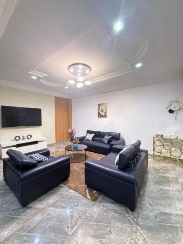 Chez Nabou Mamelle in Mermoz Sacre-Coeur Chez Nabou Mamelle in Mermoz Sacre-Coeur