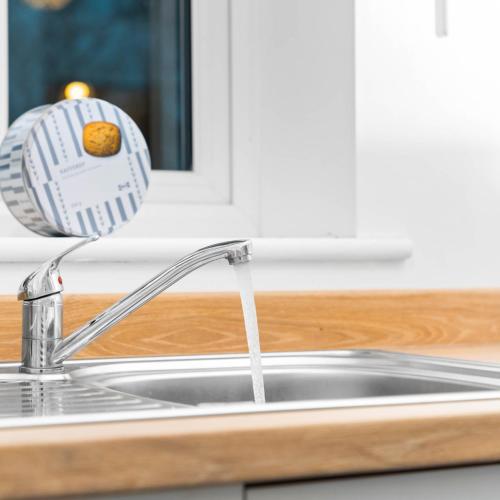 douche, Stylish Two Bedroom Apartment - Secure Parking - Fast Wifi 53C in Quarry Bank douche, Stylish Two Bedroom Apartment - Secure Parking - Fast Wifi 53C in Quarry Bank