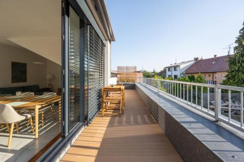 ระเบียง/ชานเรือน, Large Apartment in a Quiet Area with Terrace & Free Garage in เรชโกวิเชอ อาโมคราโฮรา ระเบียง/ชานเรือน, Large Apartment in a Quiet Area with Terrace & Free Garage in เรชโกวิเชอ อาโมคราโฮรา