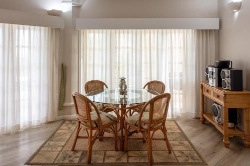 Sea View Villa Cluster 63A- 2BR,Pool,Wifi,Golf in Ловлэндс Sea View Villa Cluster 63A- 2BR,Pool,Wifi,Golf in Ловлэндс