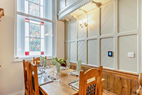 Faciliteiten, Little Chapel in Goodleigh Faciliteiten, Little Chapel in Goodleigh