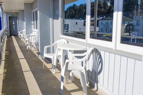 ระเบียง/ชานเรือน, อเล็กซานเดอร์ โมเทล (Alexander Motel) in เทามารูนุย ระเบียง/ชานเรือน, อเล็กซานเดอร์ โมเทล (Alexander Motel) in เทามารูนุย