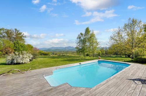 La Roulotte du Cagire - 4 pers - Pyrénées (La Roulotte du Cagire - 4 pers - Pyrenees) in Villeneuve De Riviere La Roulotte du Cagire - 4 pers - Pyrénées (La Roulotte du Cagire - 4 pers - Pyrenees) in Villeneuve De Riviere