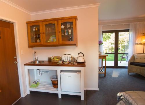 This photo about Rolling Hills Country Stay B&B shared on HyHotel.com