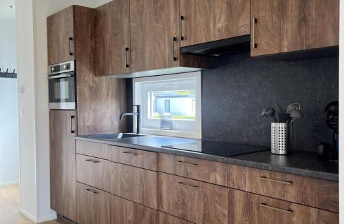 Kitchen, Vakantiepark de Zeeuwse Parel - Zeebaars in Tholen Kitchen, Vakantiepark de Zeeuwse Parel - Zeebaars in Tholen