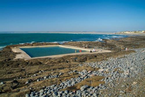 المرافق, Idle Hour in بيديفورد المرافق, Idle Hour in بيديفورد