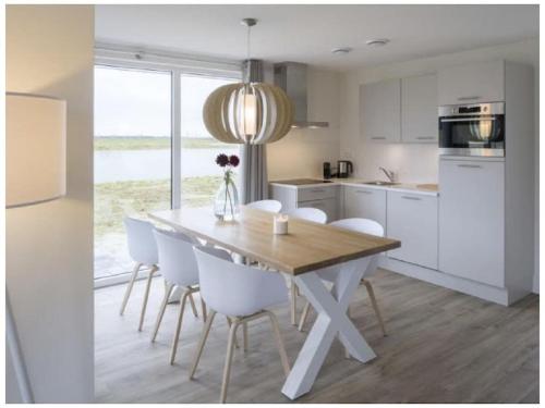 Wyposażenie, Holiday home with 2 bedrooms in Kamperland Wyposażenie, Holiday home with 2 bedrooms in Kamperland