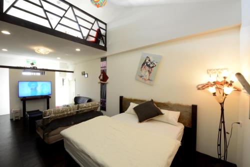 This photo about Windsor's Breeze II shared on HyHotel.com