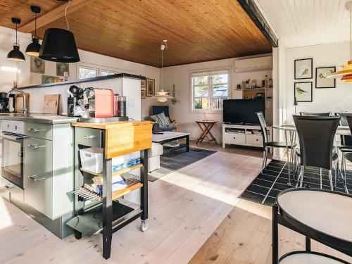 6 person holiday home in Væggerløse in Vaeggerlose 6 person holiday home in Væggerløse in Vaeggerlose