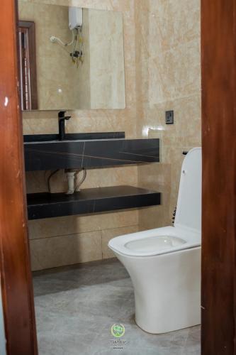 Maghaz Royal Hotel in ทามาเล Maghaz Royal Hotel in ทามาเล