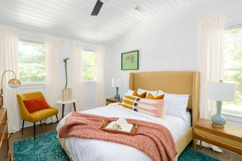 Treefort near Jimmy Carter Library & Museum Treefort near Jimmy Carter Library & Museum