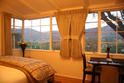 Ojai Retreat & Inn in Ojai (CA) Ojai Retreat & Inn in Ojai (CA)