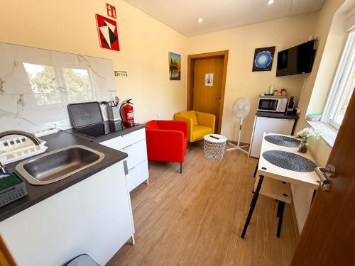 Kitchen, Cerca do casal in Santo Tirso Kitchen, Cerca do casal in Santo Tirso