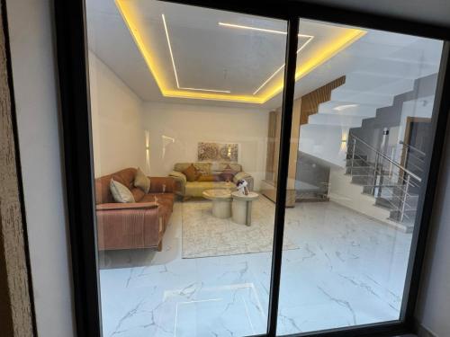 Villa luxueuse in Ezzahra (Bin `Arus) Villa luxueuse in Ezzahra (Bin `Arus)