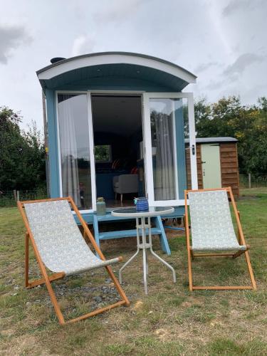 A szálláshely kívülről, Tower Farm Holidays - Shepherd's Huts in Llangollen A szálláshely kívülről, Tower Farm Holidays - Shepherd's Huts in Llangollen