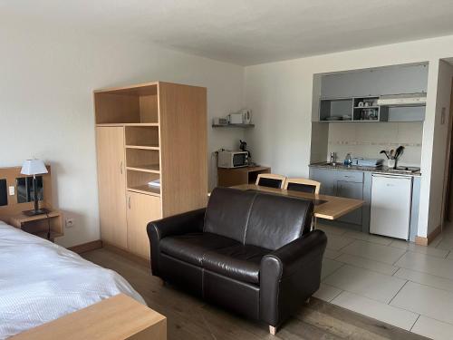 Hotel résidence La Gioia (Hotel residence La Gioia) in ซูร์ซาม Hotel résidence La Gioia (Hotel residence La Gioia) in ซูร์ซาม