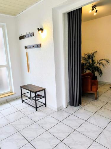 مدخل, Helle und geräumige Ferien- und Monteurwohnung nur für Sie allein AUjvari Vermietungen (Helle und geraumige Ferien- und Monteurwohnung nur fur Sie allein AUjvari Vermietungen) in Spiegelberg مدخل, Helle und geräumige Ferien- und Monteurwohnung nur für Sie allein AUjvari Vermietungen (Helle und geraumige Ferien- und Monteurwohnung nur fur Sie allein AUjvari Vermietungen) in Spiegelberg